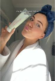the perfect clenaser for glowy skin @Jess Bristow
