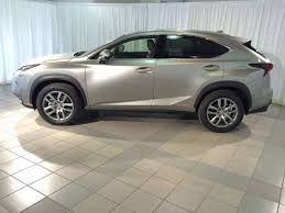 This brand new model accompanied several firsts to the lexus lineup. Comparison Toyota Harrier Premium 2016 Vs Lexus Nx 300h 2016 Suv Drive