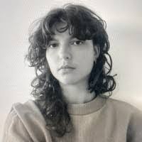 Lea Ware's Instagram, Twitter & Facebook