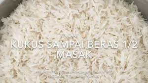 ناسي داڬڠ, trader's rice) is a malaysian dish consisting of rice steamed in coconut milk, fish curry and extra ingredients such as pickled cucumber and carrots. Jom Masak Nasi Dagang Atas Tol Jommaskbersamaell Youtube