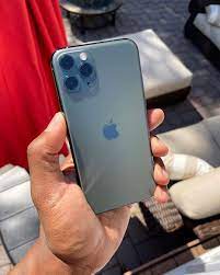 Iphone 11 Pro Midnight Green Apple Smartphone Iphone Iphone 11