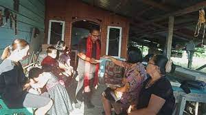 Последние твиты от gusdurian t. Aiciro Di T Agung Aiciro Di T Agung Ai Ci Ro Cyber Mall Malang Indonesia Mount Agung A Volcano On The Island Of Bali In Indonesia Erupted Five Times In
