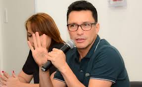 Carlos was very helpful with everything from start to finish. Vinculan A Excandidato Presidencial Carlos Caicedo Con Caso De Homicidio Cablenoticias