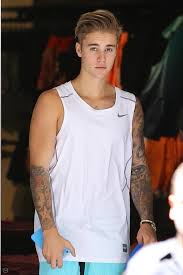 Here is the new 2015 justin bieber haircut tutorial. Pin By Kathrin Black On Justin Justin Bieber Long Hair Justin Bieber Style Hairstyles Justin Bieber