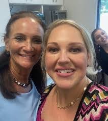 Anne Otwell's Instagram, Twitter & Facebook