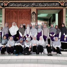 Oleh itu, seni khat termasuk salah satu seni dan ataupun keberadaan seni islam lainnya yang dilestarikan di yayasan restu di kompleks taman seni. Fotos En Kompleks Taman Seni Islam Selangor 11 Tips De 1161 Visitantes