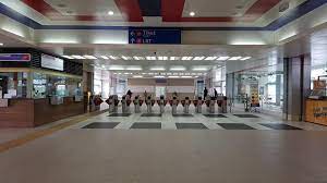 Di mana stesen lrt sri rampai? The Sri Rampai Lrt Station Kj4 Looks Really Good Compared To Its Peers In The Future When They Renovate Older Stations Such As Bangsar They Should Use Sri Rampai As A Reference