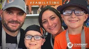 Tisha Rich's Instagram, Twitter & Facebook