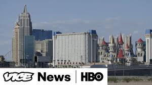 There was still some snow and it even snowed on us that day. Squatters Are Taking Over Las Vegas Abandoned Houses Hbo Youtube