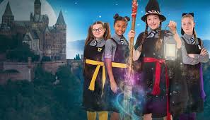 Bella ramsey jenny richardson clare higgins raquel cassidy dagny rollins tamara smart shauna shim. The Worst Witch Season 4 Cast Episodes And Everything You Need To Know