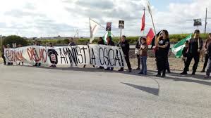 El futuro de los presos de eta: 02 06 2018 Carcel De Puerto Iii Cadiz El Movimiento Ata Pide Amnistia Para Los Presos De Eta Covite