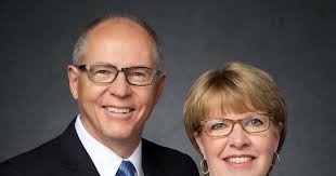 New mission presidents