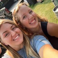 Alexis Hunter and Owen Hubbard's Wedding Website