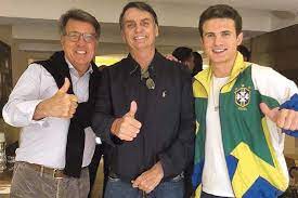 Técnico em informática pela escola técnica redentorista, de campina grande, na paraíba; Conheca Paulo Marinho O Empresario Que Fez Revelacoes Sobre A Familia Bolsonaro 02 12 2018 Mercado Folha