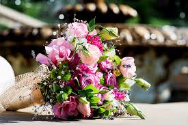 This is especially true if you include readings and words to songs. 5 Wedding Entertainment Ideas That Will Wow Your Guests Incredible Things