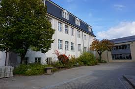 Jetzt günstige mietwohnungen in haselünne suchen! Widerstand Gegen Abriss Eines Schulgebaudes In Haselunne Ems Vechte Welle