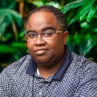 500+ "Máximo" profiles