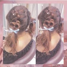 ツインテールにハートついてます めっちゃくちゃかわいい 水色のリボンも可愛かったです ヘアメ ヘアセット セットサロン larme hairstyle hairarrange ハートヘア ハートアレンジ 編み込み レースアップ リボン リボンアレンジ ha まとめ髪 簡単 ロング ヘア