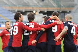 Larrivey ha iniziato la sua carriera in argentina con l' huracán ed è diventato rapidamente un giocatore importante per la squadra. Cagliari E Inter Un Legame Stretto Quotidianpost