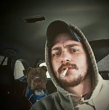 Every single time you open the Chevy VS Ford page this is what you see 🤣😂