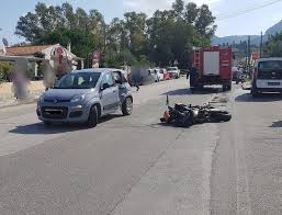 Νωρίς το πρωί στην εκπομπή του γιώργου παπαδάκη, μεταδόθηκαν οι πρώτες εικόνες από ένα τροχαίο λίγο μετά τη γέφυρα του σταυρού, επί της μεσογείων. Kerkyra Sth Me8 O 28xronos Dikyklisths Epeita Apo Troxaio Sth Mesoggh Start Media Corfu Tv Radio Kerkyra 100 1