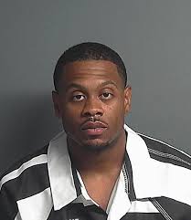 ROBERT ELLIOTT II, LLOYD Arrest Date: 05/04/2025 00:00 Offenses: