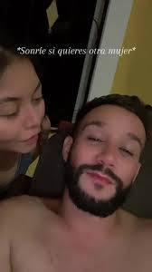 Sonríe si quieres otra mujer