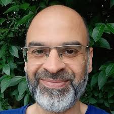 Experienced UK Tutors for Personalised Online Education