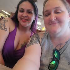 Who is a good caterer for a wedding with 50-75 guests in Conroe?