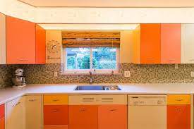 Retro kitchen accessories pack free vector. Groovy Midcentury Home With Retro Orange Kitchen Asks 660k Retro Home Decor Retro Home Retro Kitchen