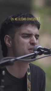 En mi ultimo concierto versionando: Ya no te hago falta