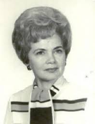 Phoebe Horne's Instagram, Twitter & Facebook