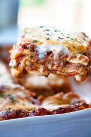 World S Best Italian Classic Lasagna Recipe Video With Video Foodtasia Recipe In 2020 Classic Lasagna Recipe Lasagna Recipe Best Lasagna Recipe