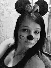 Deanna Muncy's Instagram, Twitter & Facebook