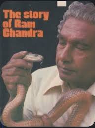 This is not the first time im seeing these kids helping animals But i have  a doubt , that why the same snake everytime .. Do they do it to earn money