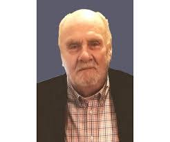 Byron Marsh's Instagram, Twitter & Facebook