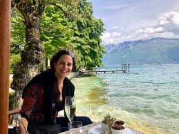 The Luxury Travel review