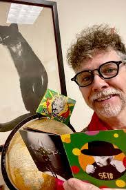 Damon Griffith's Instagram, Twitter & Facebook