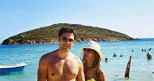 زينة تنشر صور فاضحة مع عز وتدعى انها من شهر العسلالاسرار celebrities swimwear speedo