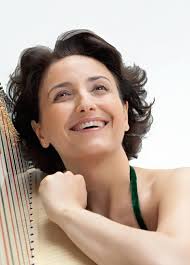 Harpist dedicates Caernarfon performance to Catrin Finch battling breast  cancer