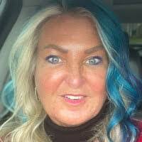 Vicky Rawlings's Instagram, Twitter & Facebook