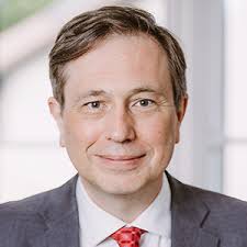 Peter Garry joins Keystone Law