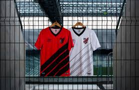 From the very first official mascot to today's fun rio ones. Atletico Pr Agora E Athletico Muda O Escudo Uniforme E Mascote Mkt Esportivo