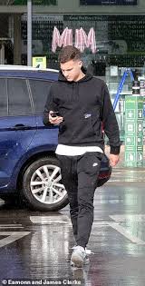 See high quality photos follow the tag #diogo dalot girlfriend. Man United Star Chris Smalling Runs Errands As Diogo Dalot Hits The Beauty Salon Ahead Of Psg Clash Daily Mail Online