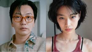 Kisah Cinta Lee Dong Hwi dan Jung Ho Yeon Kandas Setelah 9 Tahun, Fans Ikut  Sedih