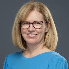 Karen Knebel's Instagram, Twitter & Facebook