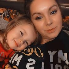 Such a great idea for sleepovers, nights hanging with the grandparents or  even for enjoying outdoor movies in the Summer!