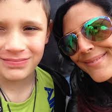 Melissa Naab's Instagram, Twitter & Facebook