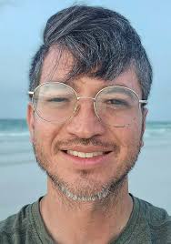 Who would like to collaborate? Tell us about yourself and your business!