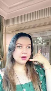 Jillian Closed Dining Room